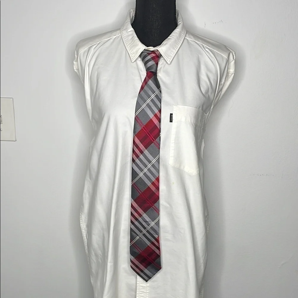 GEOFFREY BEENE Red and Gray Plaid Tie
